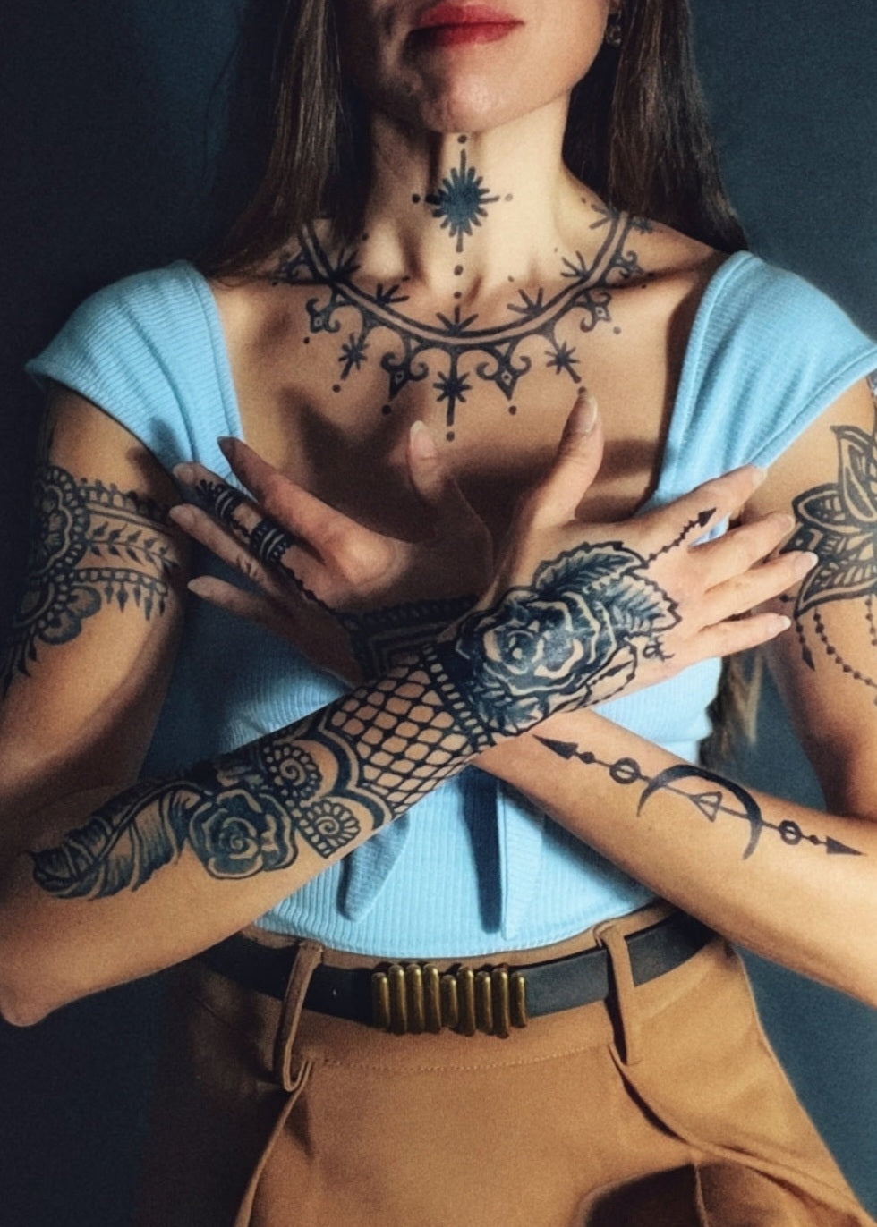 Realistic Lion Rose Flower Temporary Arm Tattoo For Women Waterproof  Compass Skull Body Art For Arms And Thigh Adult Girl Tatoos Z0403 From  Misihan09, $4.02 | DHgate.Com
